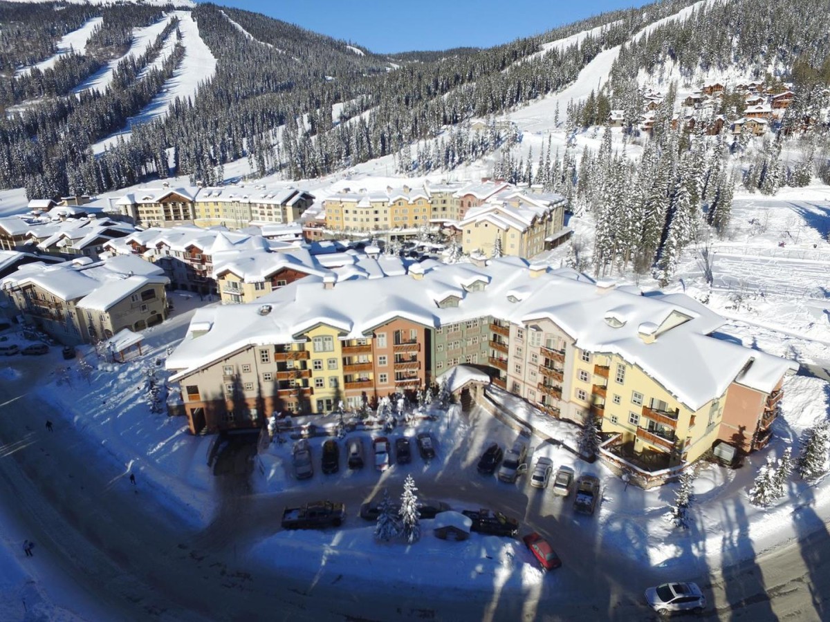 Sun Peaks_Fireside Lodge1