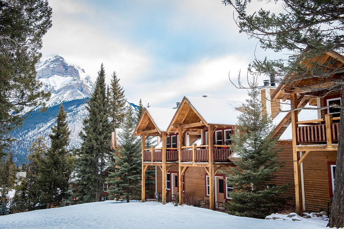 Banff-Buffalo Mountain Lodge1