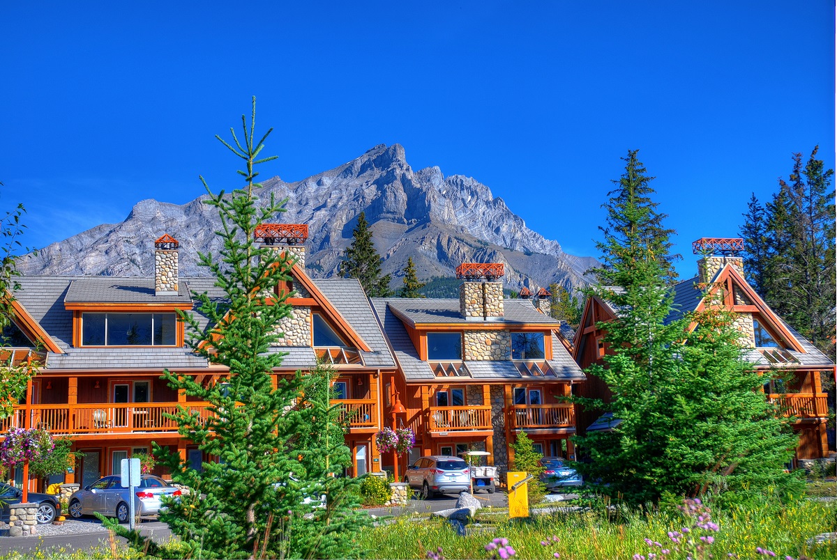 Banff-Hidden Ridge Resort 1