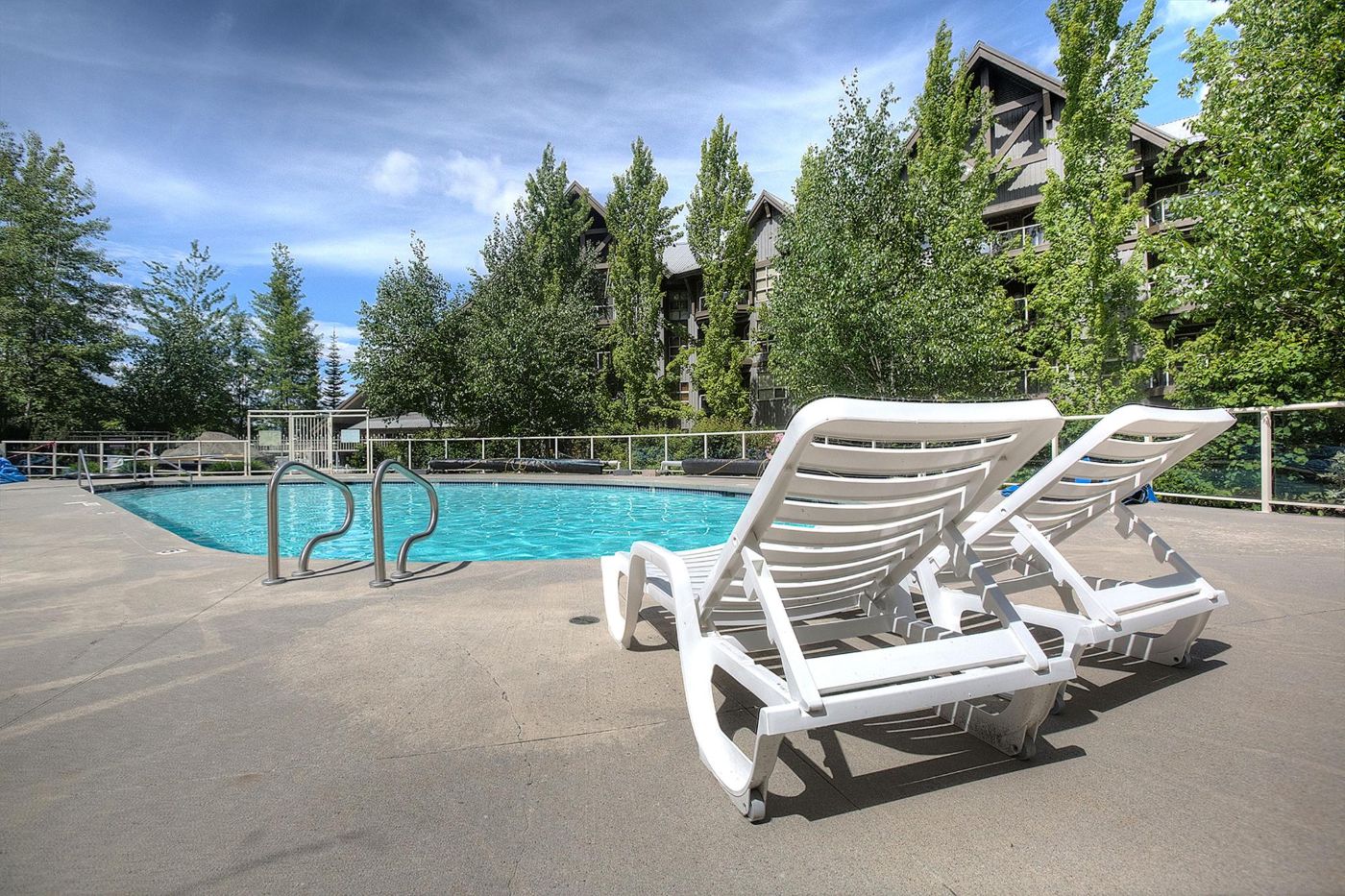 Whistler - Aspens on Blackcomb - Pool 3