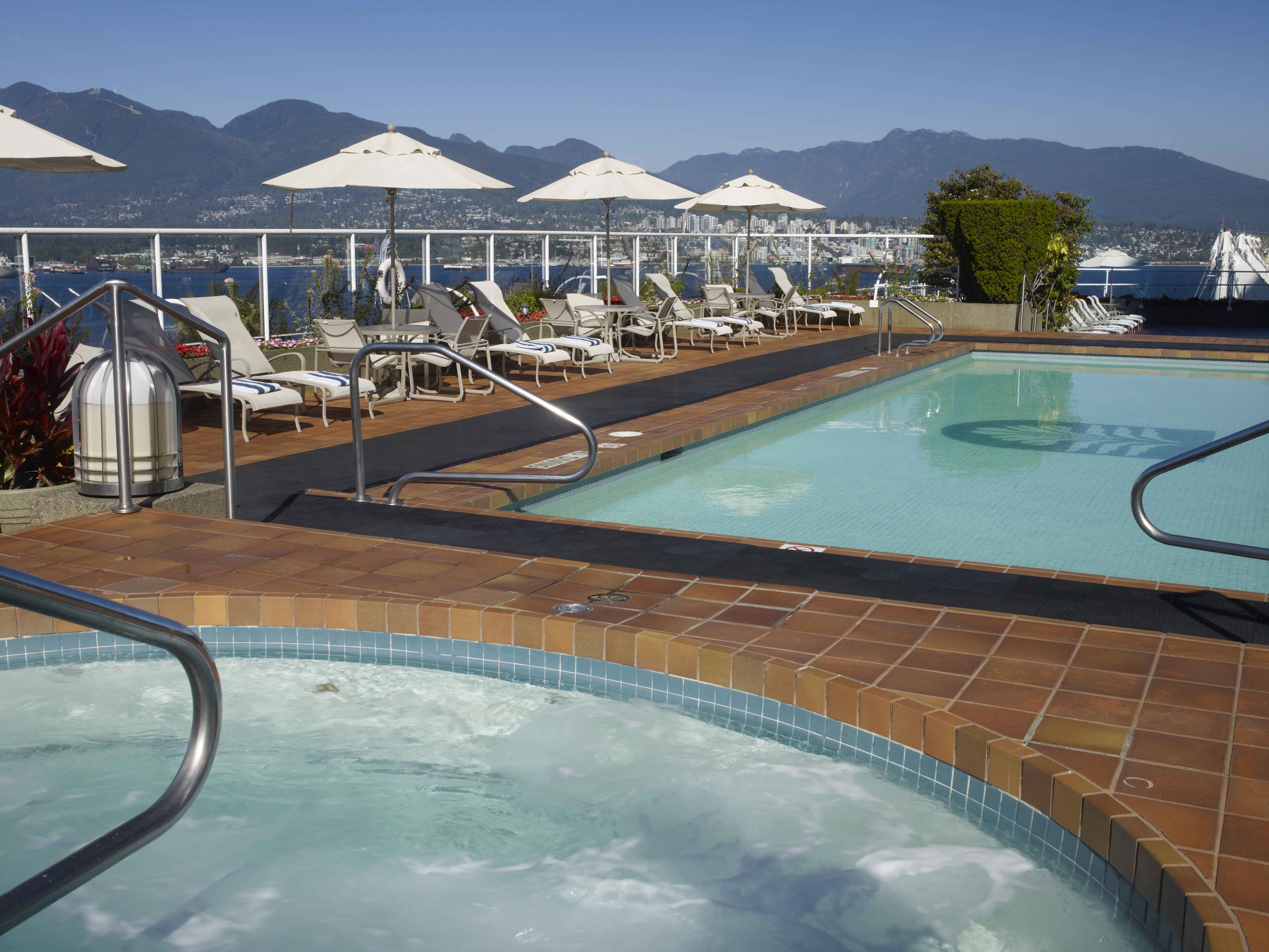 Vancouver - Pan Pacific Hotel - Pool 3
