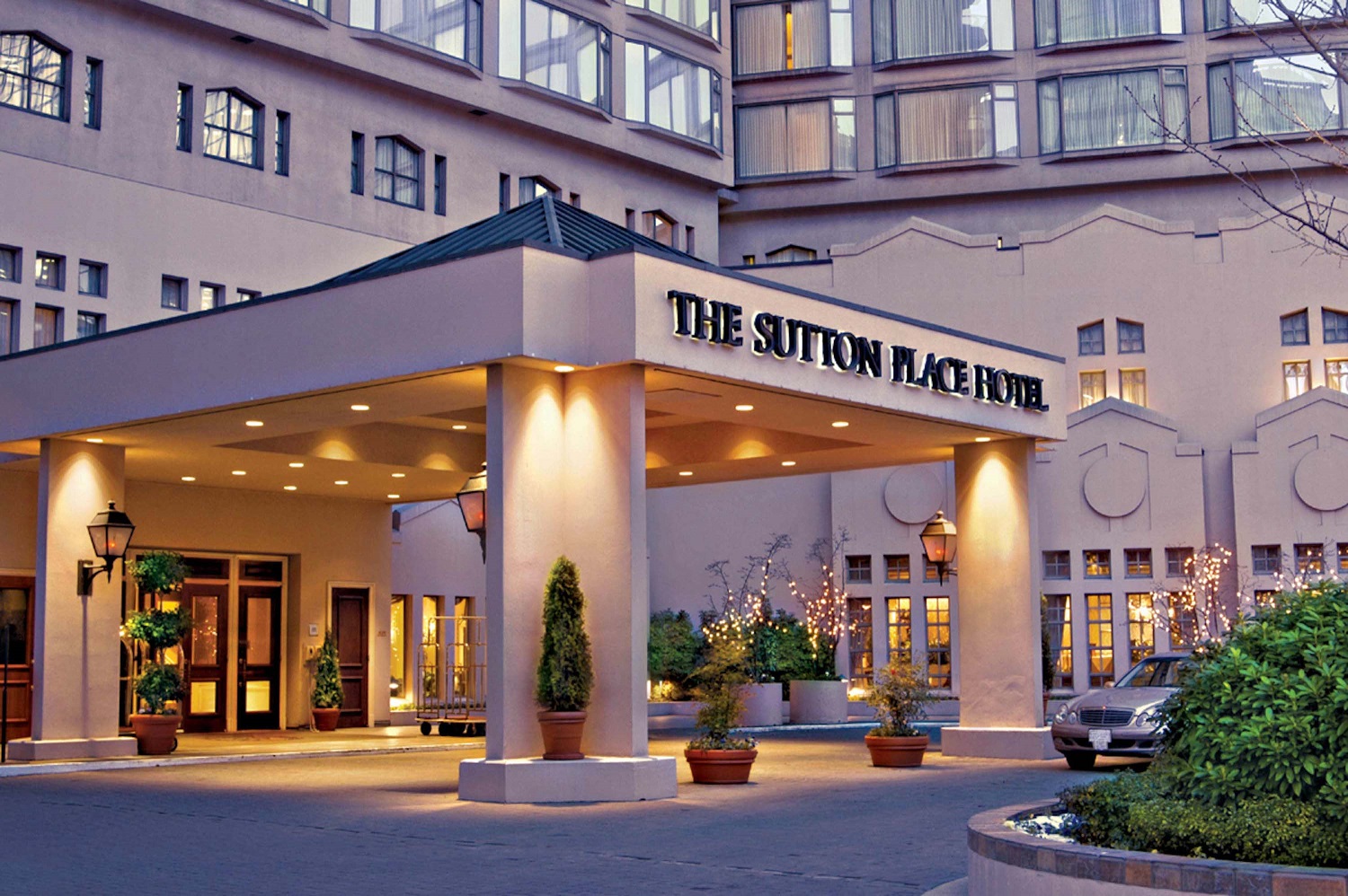 Vancouver - Sutton Place Hotel - außen 4