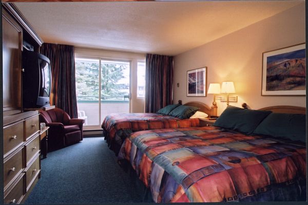 Kanada/Whistler/Whistler-Village-and- Suites-02