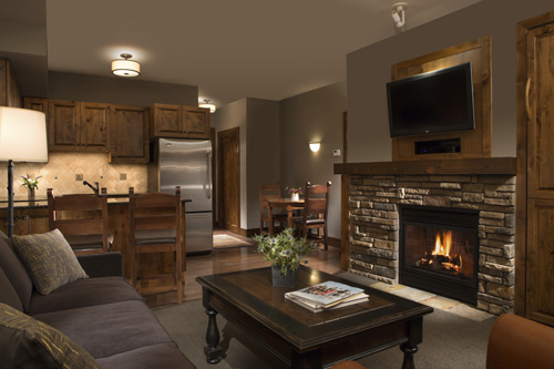 Jackson-Hole_Teton-Mountain-Lodge_Loving-room