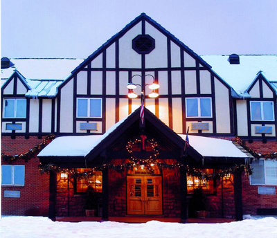 Jackson-Hole_Wort-Hotel_außen-winter