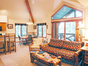 Breckenridge_Los Pinos-living-dining