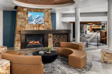 Whistler-Hilton Whistler Resort 2